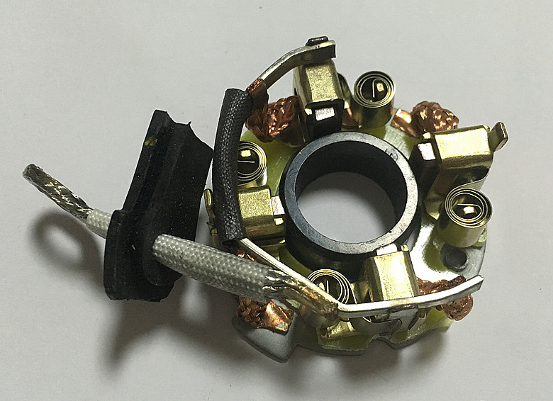 大众新捷达新捷达新宝来朗逸朗行昕锐起动机碳刷架启动马达碳刷架