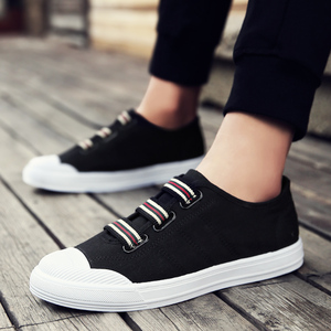 青年休闲帆布鞋