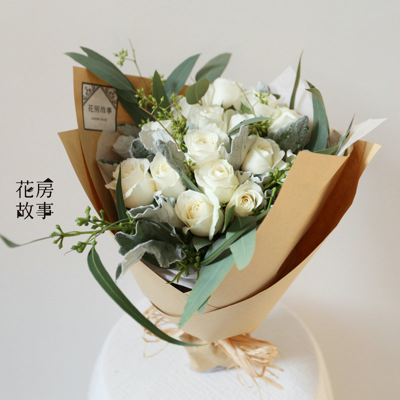 白玫瑰红玫瑰花尤加利叶鲜花速递上海杭州绍兴全国情人节生日礼物
