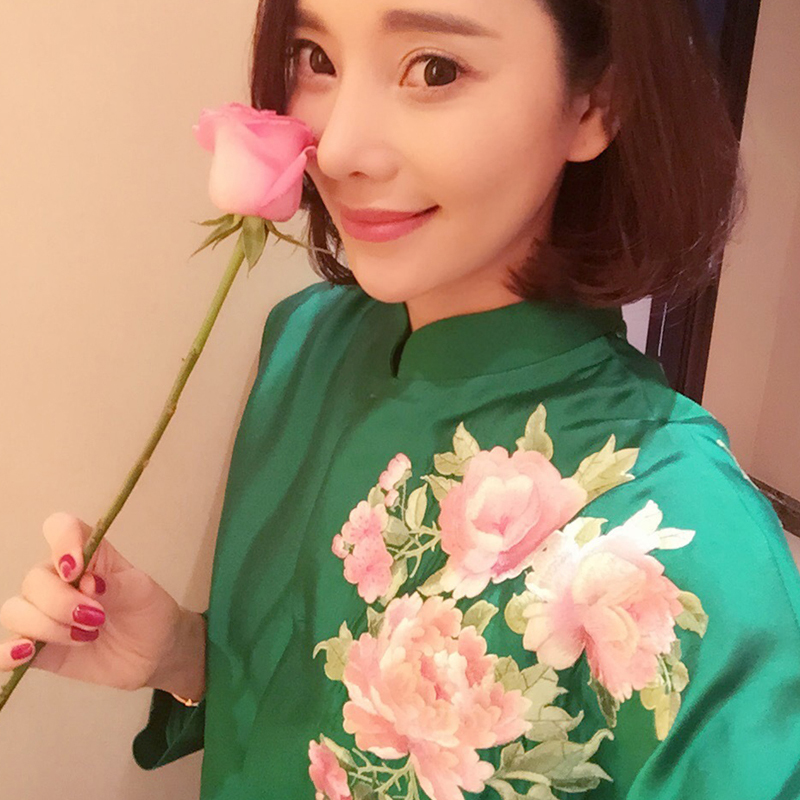 正品[旗袍配什么靴子]旗袍配靴子评测 旗袍配什