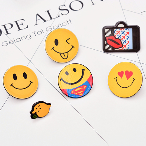 缀好彩色笑脸表情胸章多表情徽章儿童卡通可爱表情胸牌胸针刺马针