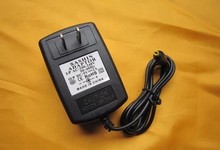 9V2000mA电源适配器 1.7mm 黄色接口4.0 9v2a 全新移动DVD电源