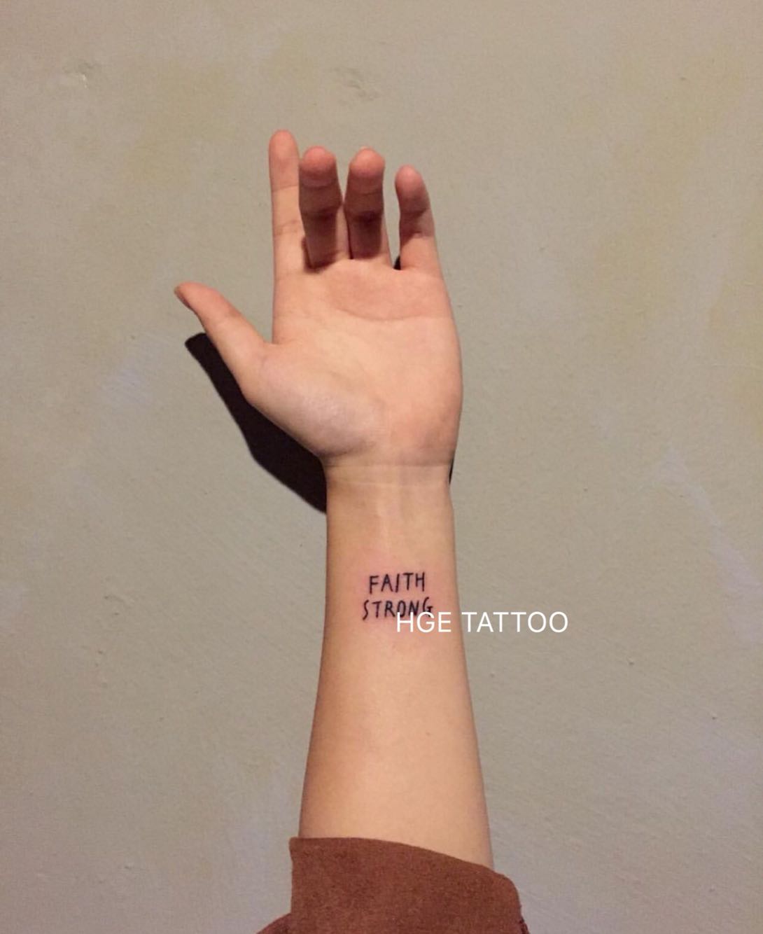 HGE TATTOO 暗黑 港风 英文 坚定信仰 防水纹