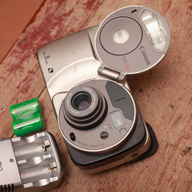 推荐最新佳能胶片单反 佳能胶片单反推荐信息