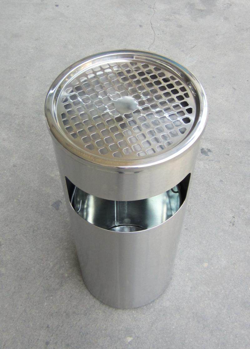 酒店圆形不锈钢垃圾桶有盖家用客厅创意烟灰缸商场宾馆大号灭烟筒