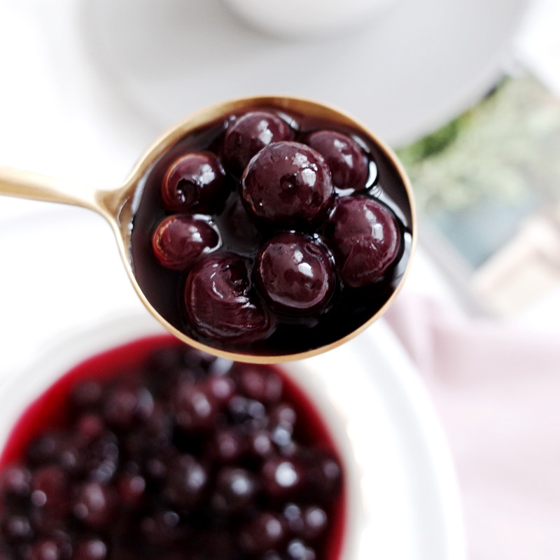 【冉屿_蓝莓罐头300g*8罐】精选糖水新鲜水果零食礼盒装送4罐黄桃