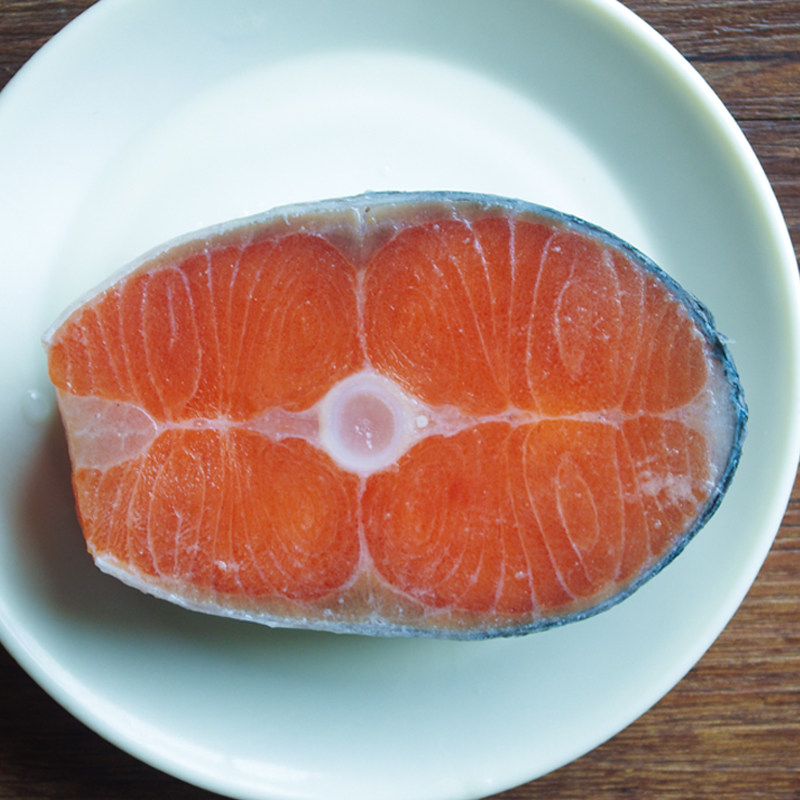 三文鱼排侧尾段300g 挪威进口 整条切片鲑鱼扒新鲜冷冻侧片送黄油