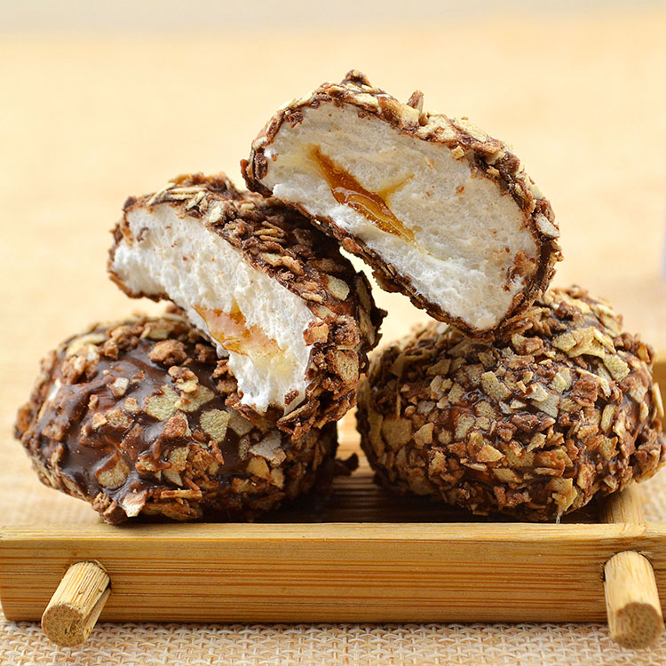 买一送一 伊宝莲脆皮棉花糖涂层巧克力夹心软糖500g 创意散装糖果