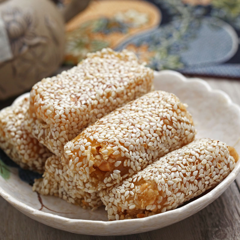 瓶装 花生 牛皮糖 芝麻 潮汕鸭脖 广东美食i特产休闲零食小吃糕点