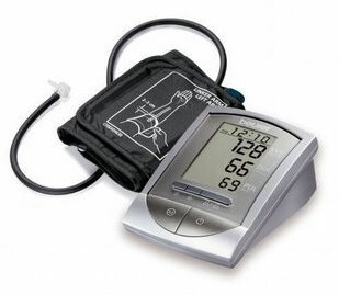 德国进口 博依 博雅beurer高精准血压计 bm18 上臂式 现货清仓