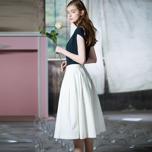 欧尼娜文艺复古赫本半身裙白色中长a字百褶显瘦过膝伞裙中裙春夏