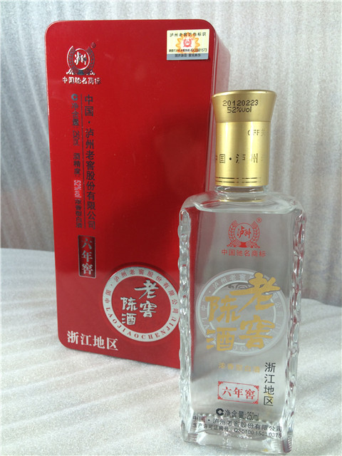 泸州老窖老窖陈酒六年窖52度250ml