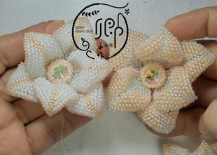 胸花 卿手作珠饰 配视频教程1035 手工串珠配水钻花朵胸花材料包