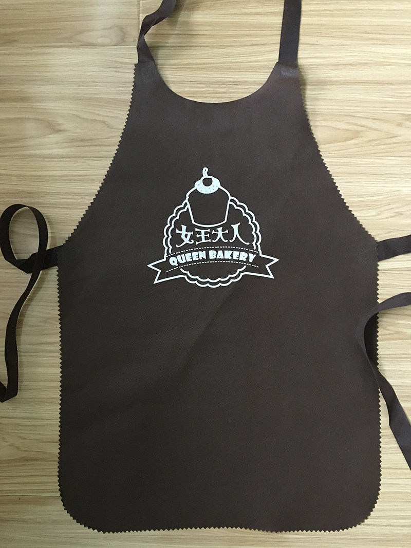 厂家定制无纺布成人围裙可印制diy防水酒店一次性亲子围裙印logo