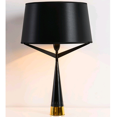 简约axis s71三叉立锥北欧台灯北欧后现代创意样板房卧室床头装饰