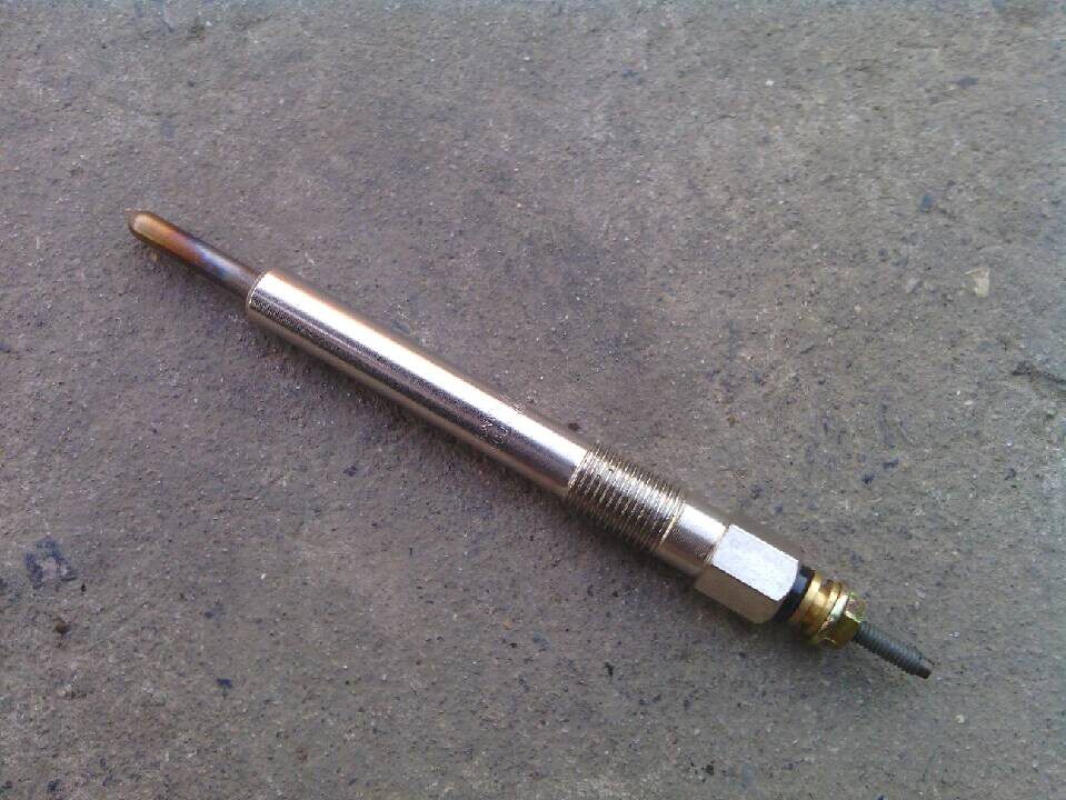 福田欧马可奥铃bj4934jb1江淮hfc4da1预热塞电热塞原装正品包邮