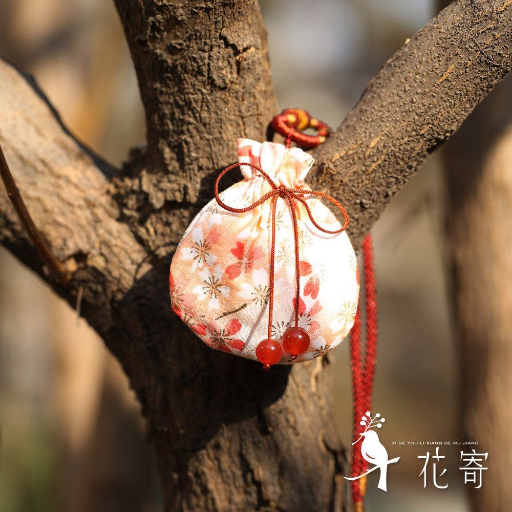 花寄和风樱花 迷你挂脖香囊香包 护身符袋 手工平安符香包胎发袋