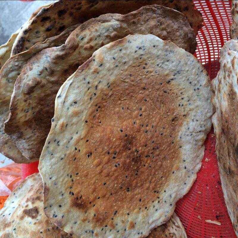 皖北农家面食,喝饼,面饼,锅贴喝饼劲道好吃