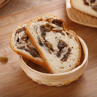 新疆正宗俄罗斯列巴清真果仁大列巴营养早餐连锁面包房经典原味