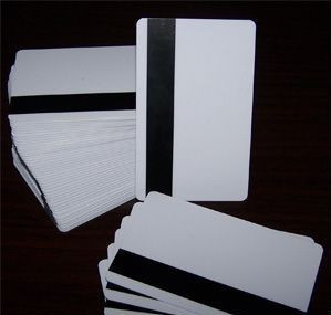 厂家直销磁条卡,空白磁条卡,有高低抗两种欢迎选购1千张起