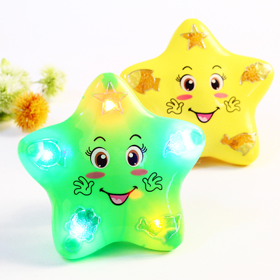 创意玩具笑脸小海星动转向发光儿童玩具车10元以下地摊小玩具批发