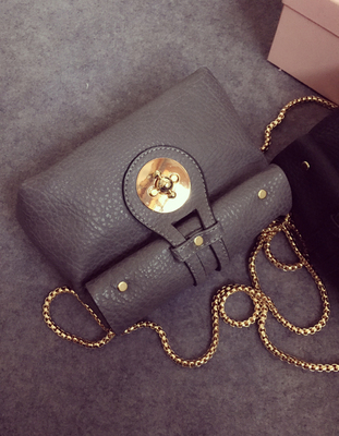 香港it代购包包15新款女包精致锁扣卷边手拿包气质链条单肩包小包