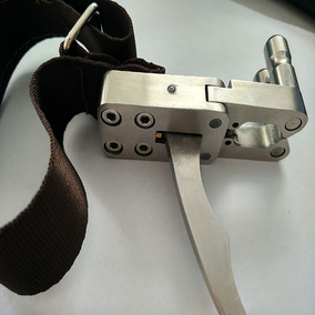 撒放打窝器制作弹弓精准不锈钢304前门 扣扳机包邮钓鱼户外释放器