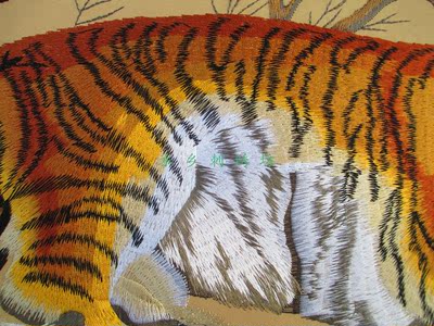 苏绣成品客厅挂画卧室书房装饰画机绣苏州刺绣画两只老虎镇宅之宝