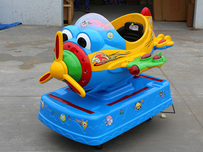 厂家直销2016新款儿童电动投币摇摇车摇摆机车马摇摇乐足球宝贝