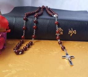 天然正品6mm红檀香木玫瑰经长念珠项链天主教圣物(赠陶瓷念珠盒)
