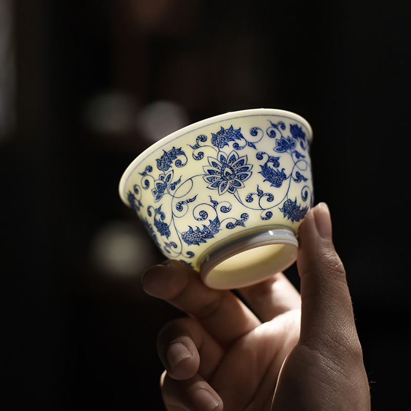 景德镇 全手工 手绘青花缠枝纹压手 品茗杯 主人杯功夫茶具 茶杯