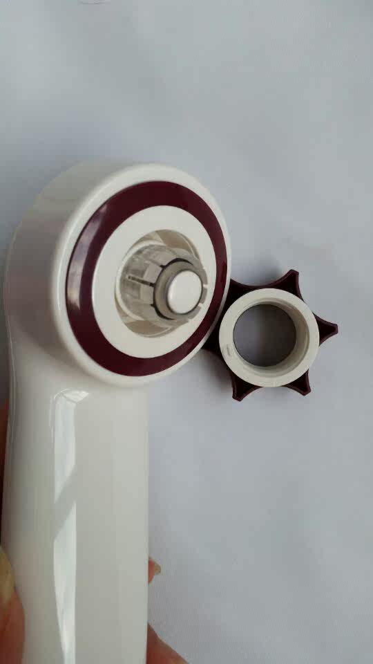 正品台湾进口多益得强力加压增压spa百变莲蓬喷头省水花洒赠毛巾