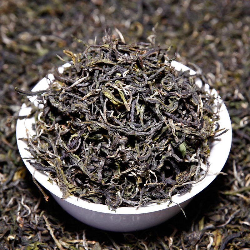 2017年新茶绿茶 普洱茶生茶早春毛峰500g头春茶 清仓买一送一