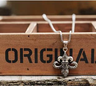 双11包邮霸气克罗心项链男士配饰首饰女潮男款韩版男生挂饰品吊坠