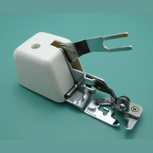 兄弟胜家重机飞跃爱可美电动家用缝纫机配件原装带切刀锁边压脚