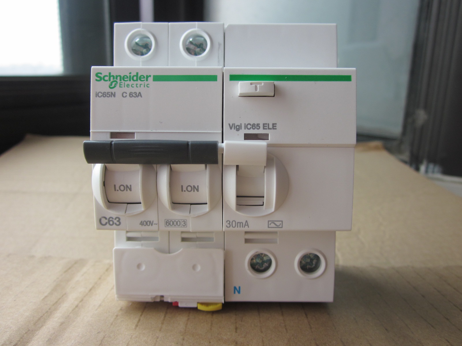施耐德a9断路器ic65n空气开关带漏电保护器空开总开关双极2p63a40