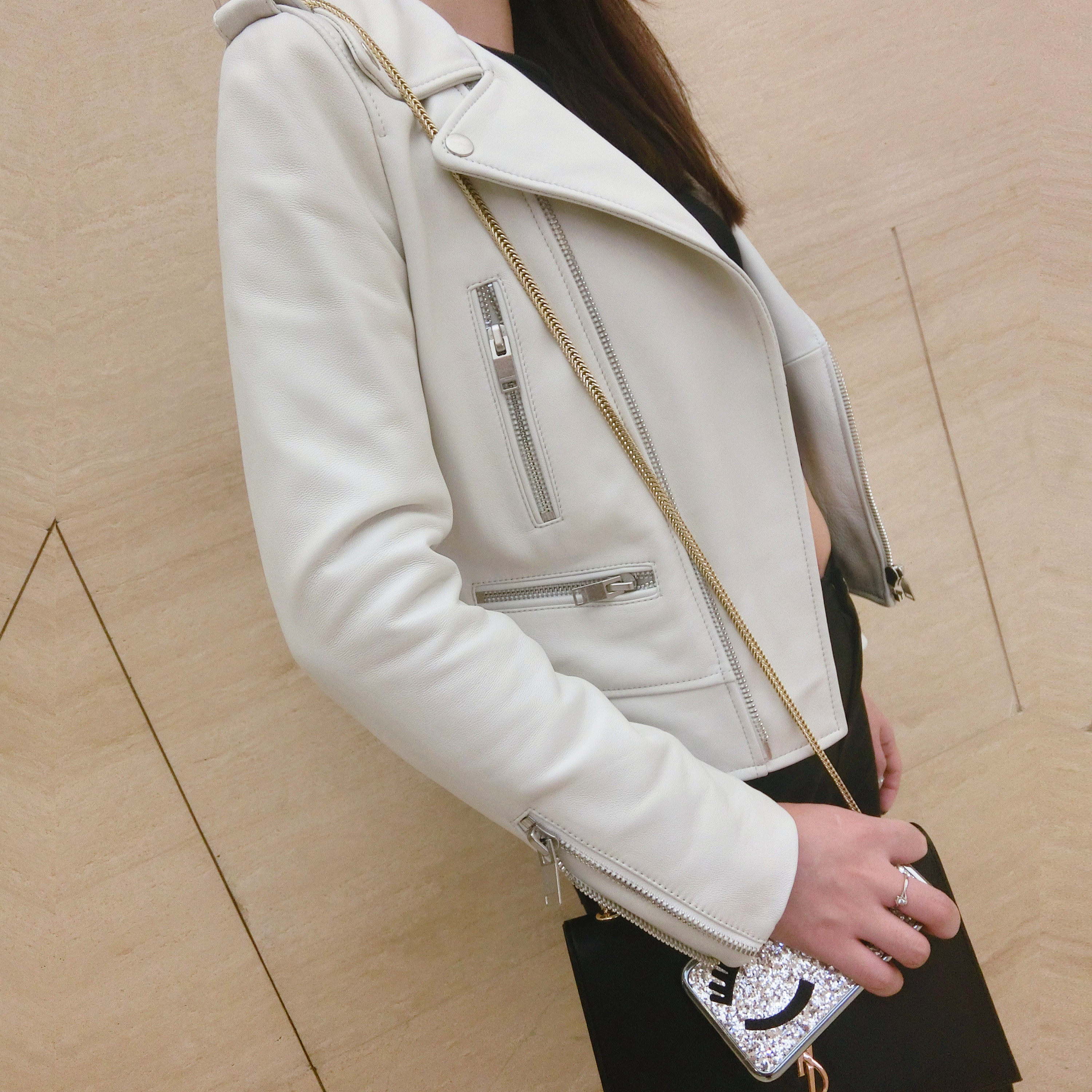 2017春季 进口绵羊皮白色真皮机车皮衣女短款皮夹克外套