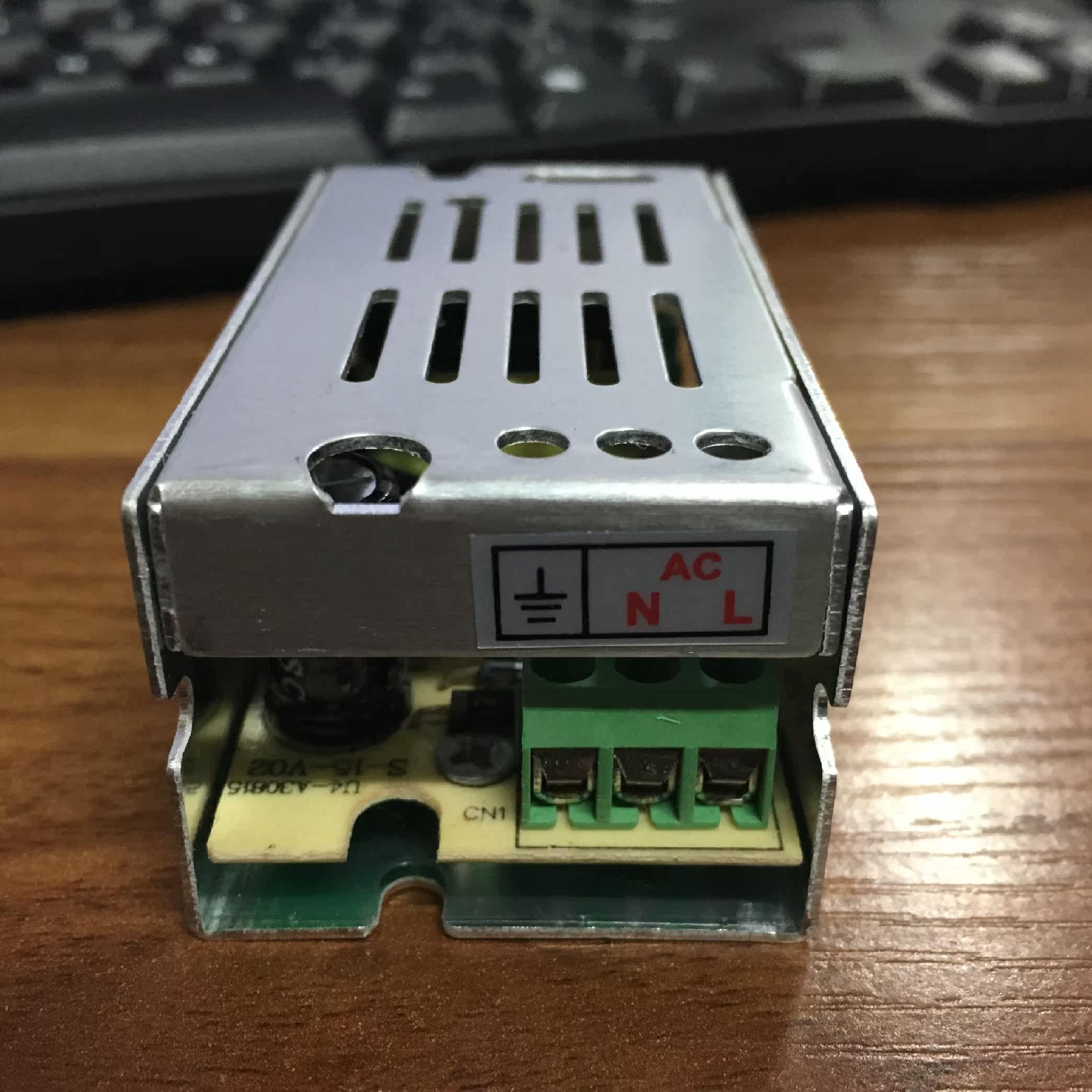 10w优质小型开关电源 220v转5v2a 开关电源 s-10-5