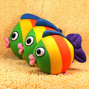 正品七彩鱼抱枕鱼泡沫公仔毛绒小鱼玩具女孩娃娃圣诞宝宝生日礼物