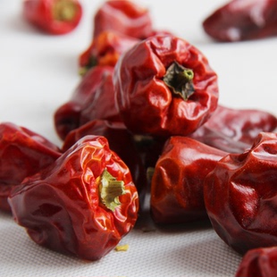 红灯笼 贵州特产 泡辣椒 自家泡制的红灯笼辣椒 泡椒 泡圆辣椒250克